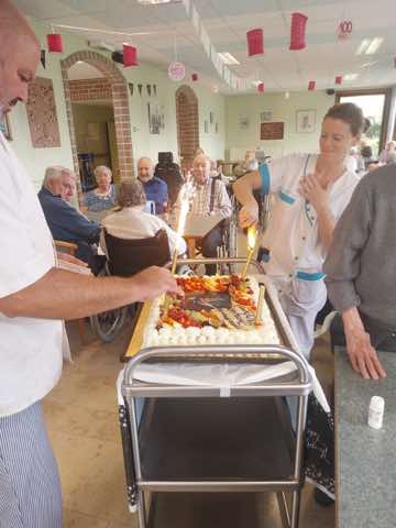 Les 100 ans de Jacques, photo 8 sur 9
