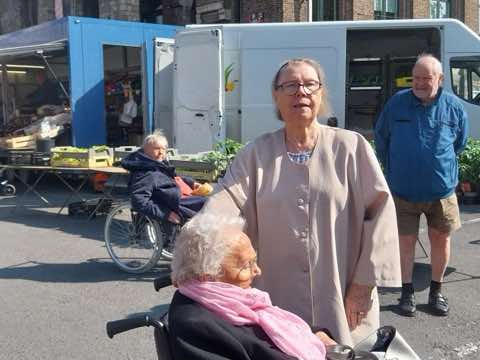 Marché et détente, photo 6 sur 10