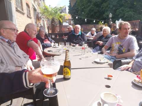 Marché et détente, photo 9 sur 10