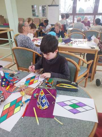 Rencontre intergénérationnelle avec l'école Saint-Henri du Bizet, photo 21 sur 49