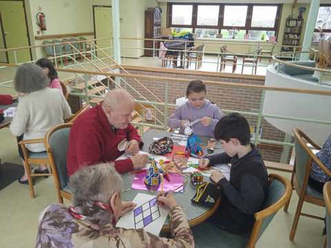 Rencontre intergénérationnelle avec l'école Saint-Henri du Bizet, photo 37 sur 49