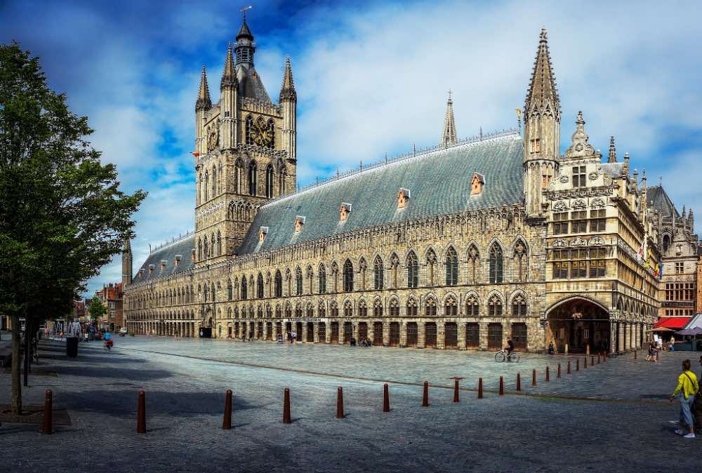 Visite d'Ypres et guirlande d'automne